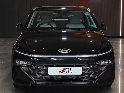 2023 Hyundai Verna SX Petrol 1.5L Automatic (CVT) 1