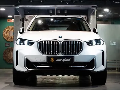 2025 BMW X5 xDrive40i xLine 1