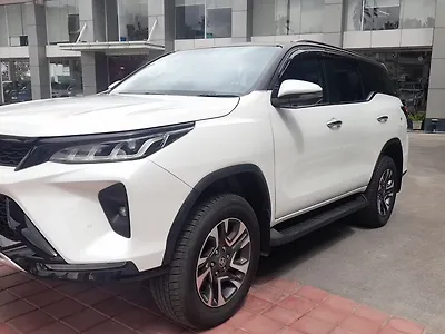 2025 Toyota Fortuner