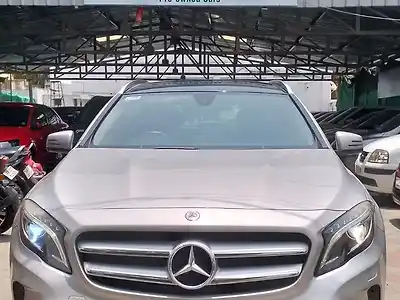 2015 मर्सिडीज़ बेंज़ जीएलए 200 cdi स्पोर्ट 1