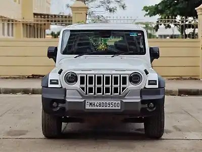 2025 महिंद्रा थार रॉक्स AX7 L 4WD Diesel 2.2L Turbo Automatic 1