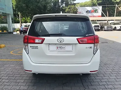 2022 Toyota Innova Crysta ZX 2.4 7 STR