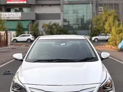 2017 Hyundai Verna SX 1.6 CRDi 1