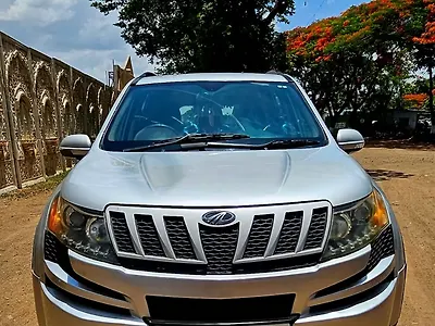 2014 Mahindra XUV500 W6 1