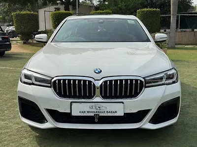 2023 BMW 5-Series 520d M Sport 1
