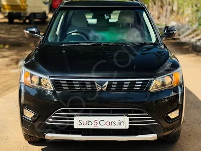 Second Hand Mahindra XUV300 W8 (O) 1.2 Petrol in Hyderabad