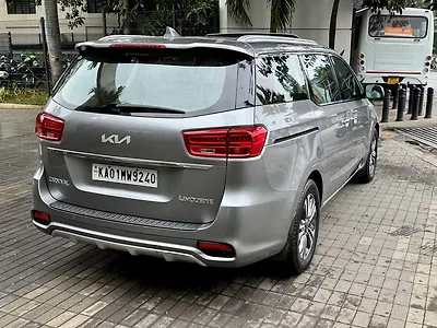 2022 Kia Carnival Limousine Plus 7 STR
