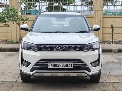 2022 Mahindra XUV300 W8 (O) 1.5 Diesel [2020] 1