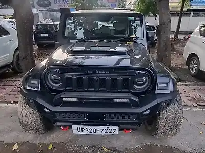 2025 महिंद्रा थार रॉक्स AX7 L 2WD Diesel 2.2L Turbo Manual 1