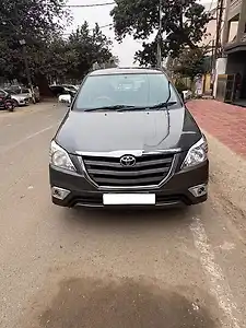 2016 Toyota Innova 2.5 VX BS III 8 STR 1