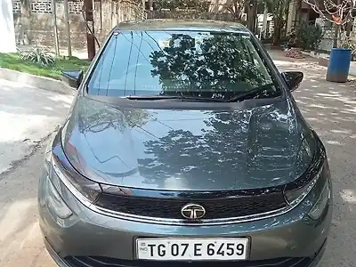 2024 टाटा अल्ट्रोज़ XZA पेट्रोल 1