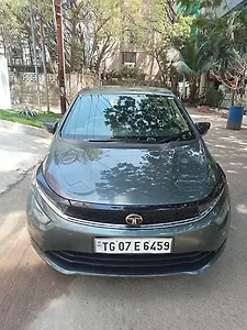 2024 Tata Altroz XZA Petrol 1 2024 Tata Altroz XZA Petrol 1