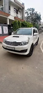 2013 Toyota Fortuner 3.0 4x2 MT 1 2013 Toyota Fortuner 3.0 4x2 MT 1