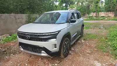 2026 टाटा सिएरा Pure Plus Petrol 1.5L Manual 1 2026 टाटा सिएरा Pure Plus Petrol 1.5L Manual 1