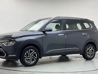 2022 Kia Carens Prestige Plus 1.4 Petrol MT 7 STR 1