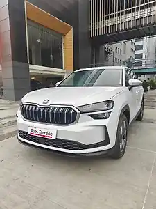 2025 स्कोडा कोडिएक Selection L&K 2.0 TSI AT 1 2025 स्कोडा कोडिएक Selection L&K 2.0 TSI AT 1