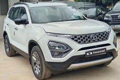 2022 Tata Safari XTA Plus 1