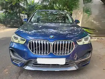 2021 बीएमडब्ल्यू X1 एसड्राइव20i एक्सलाइन 1