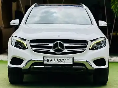 2017 Mercedes-Benz GLC 220 d Progressive 1