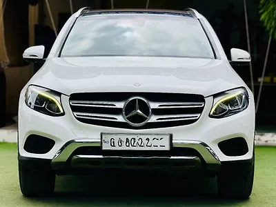 2017 Mercedes-Benz GLC 220 d Progressive 1