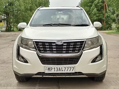 2019 Mahindra XUV500 W9 [2018-2020] 1
