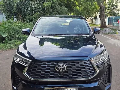 2024 Toyota Innova Hycross VX (O) Hybrid (Electric + Petrol) Automatic (e-CVT) 7 STR 1