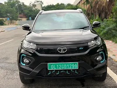2022 Tata Nexon EV XZ Plus LUX 1