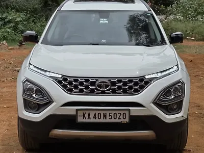 2023 Tata Safari Pure 7 STR