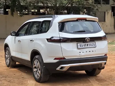 2023 Tata Safari Pure 7 STR