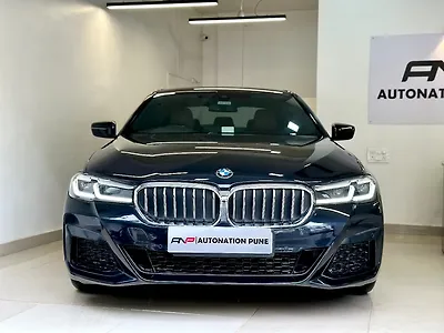 2022 BMW 5-Series 520d Luxury Line 1
