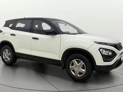 2022 Tata Harrier XE 1
