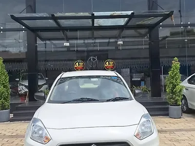 2023 Maruti Suzuki DZire LXi 1