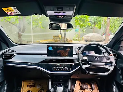 2023 Tata Harrier Fearless Plus Dark Edition AT