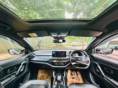 2023 Tata Harrier Fearless Plus Dark Edition AT