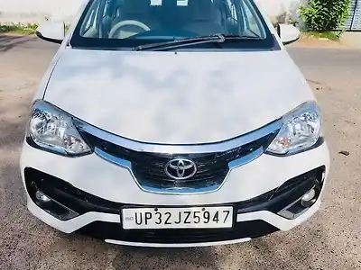 2018 टोयोटा इटियोस वीडी 1