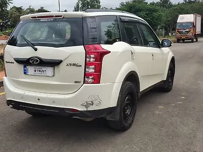 2015 Mahindra XUV500 W6