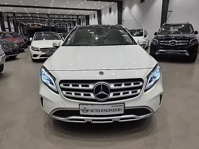 2018 Mercedes-Benz GLA 200 d Sport 1