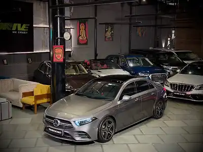 2023 मर्सिडीज़ बेंज़ एएमजी A35 4मैटिक 1