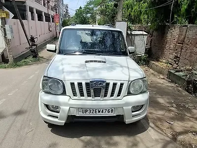 Second Hand Mahindra Scorpio VLX 2WD BS-III in Lucknow