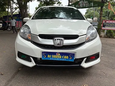 2015 Honda Mobilio S Diesel 1