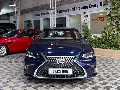 2024 Lexus ES 500e 300h Luxury 1