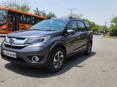 2017 Honda BR-V V CVT Petrol 1