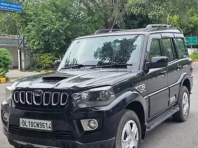 2020 Mahindra Scorpio S7 120 2WD 7 STR 1