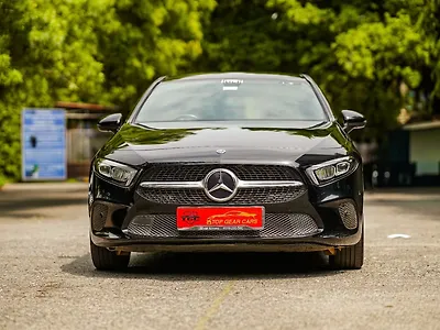 2023 Mercedes-Benz A-Class Limousine 200 1