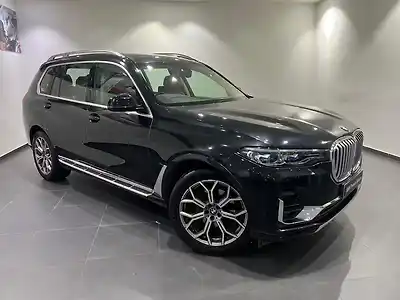 Second Hand बीएमडब्ल्यू x7 एक्सड्राइव30d डीपीई सिग्नेचर in मुंबई
