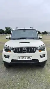 2017 महिंद्रा स्कॉर्पियो s10 1 2017 महिंद्रा स्कॉर्पियो s10 1