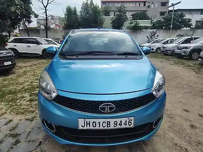 2016 टाटा टियागो रेवोट्रॉन xz 1