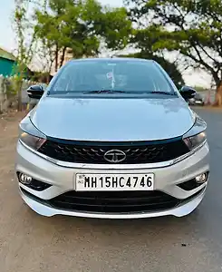 2020 टाटा टियागो रेवोट्रॉन xz प्लस 1 2020 टाटा टियागो रेवोट्रॉन xz प्लस 1