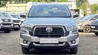 2025 टोयोटा इनोवा क्रिस्टा VX Diesel Manual 8 STR 1 2025 टोयोटा इनोवा क्रिस्टा VX Diesel Manual 8 STR 1