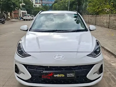 2025 Hyundai Grand i10 NIOS Sportz (O) Petrol Manual 1
